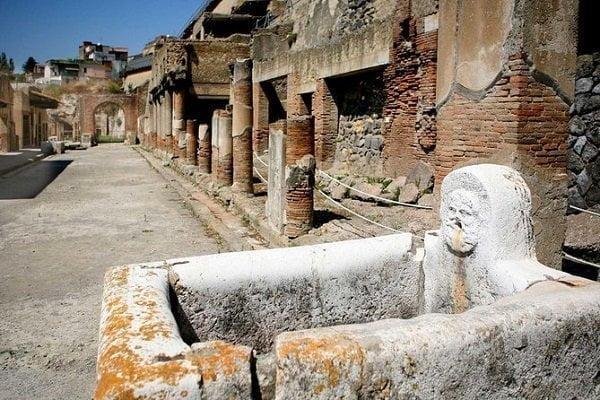 Pompeii 1