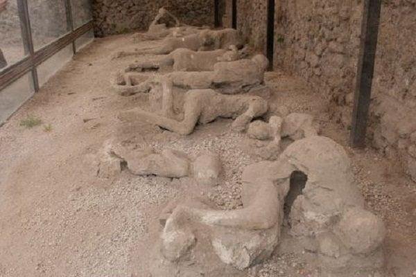 Pompeii Kentinde Yanardağ Patlaması Sonucu Hayatını Kaybeden İnsanlar