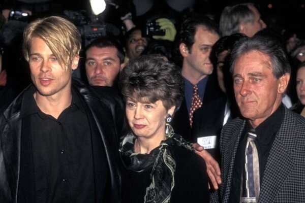 Brad Pittin Anne ve Babasi